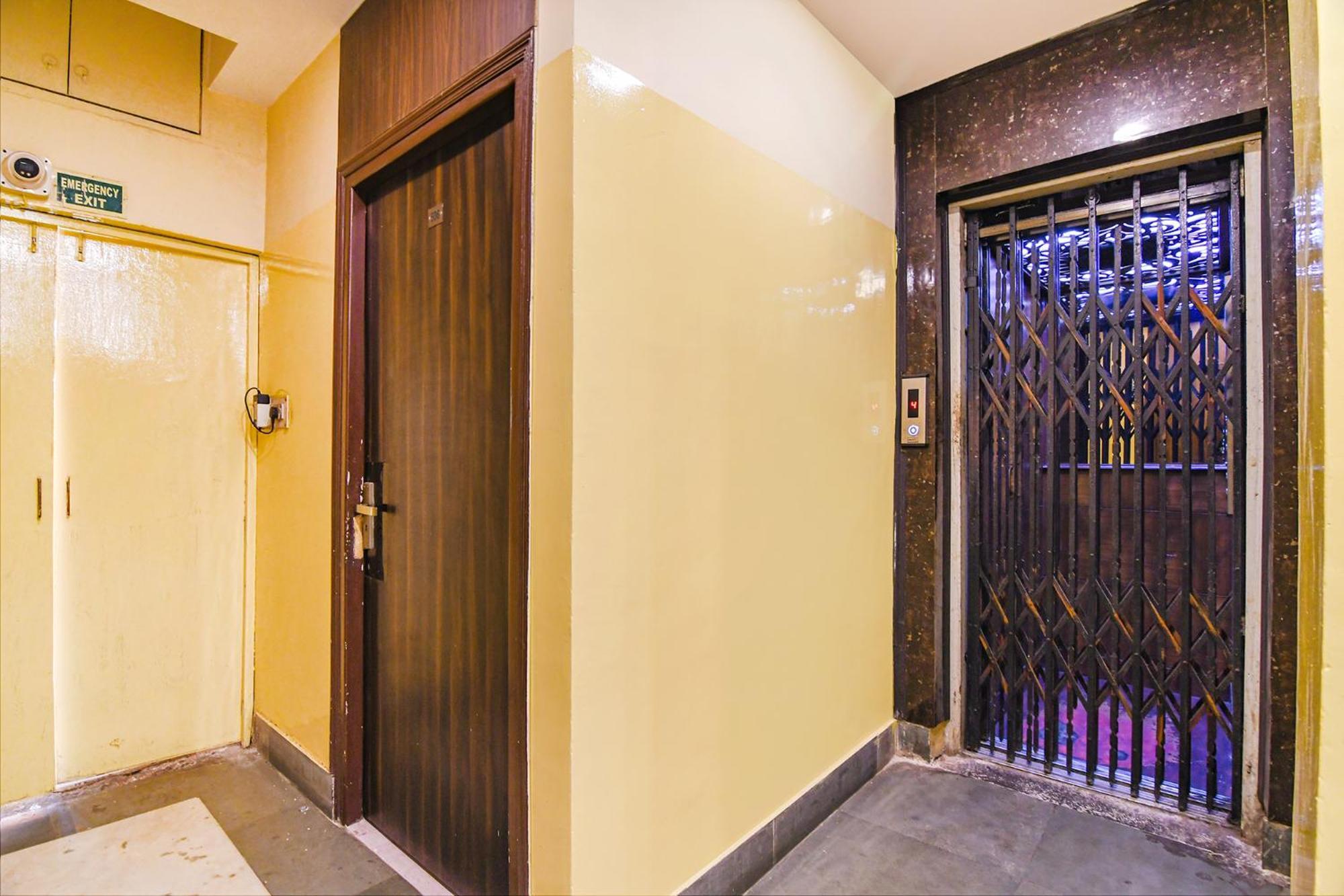 Fabhotel Aayash - Nr City Center Metro Station Kalküta Dış mekan fotoğraf