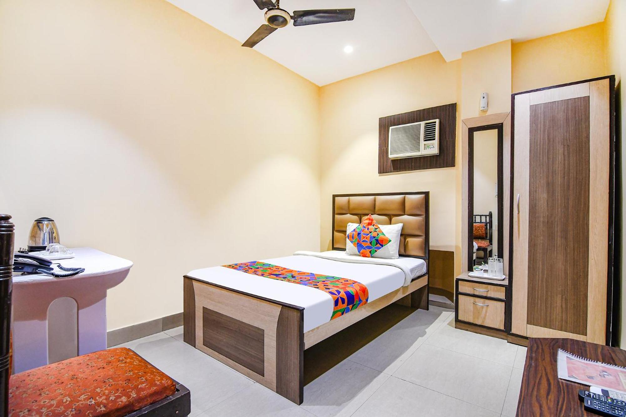 Fabhotel Aayash - Nr City Center Metro Station Kalküta Dış mekan fotoğraf